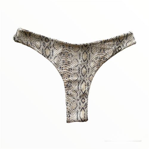 Thong grey snake skin