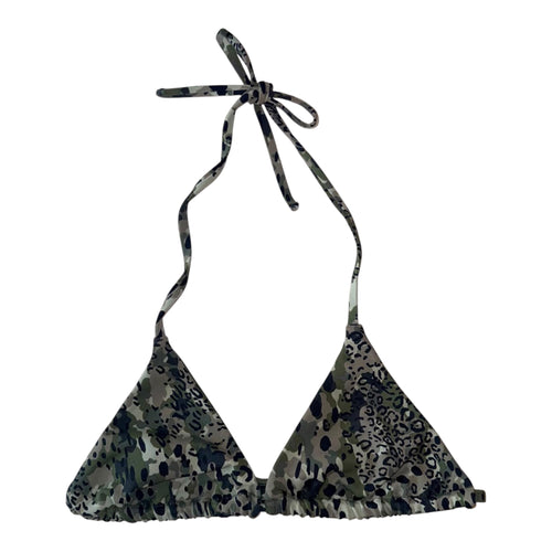 Triangle Neck